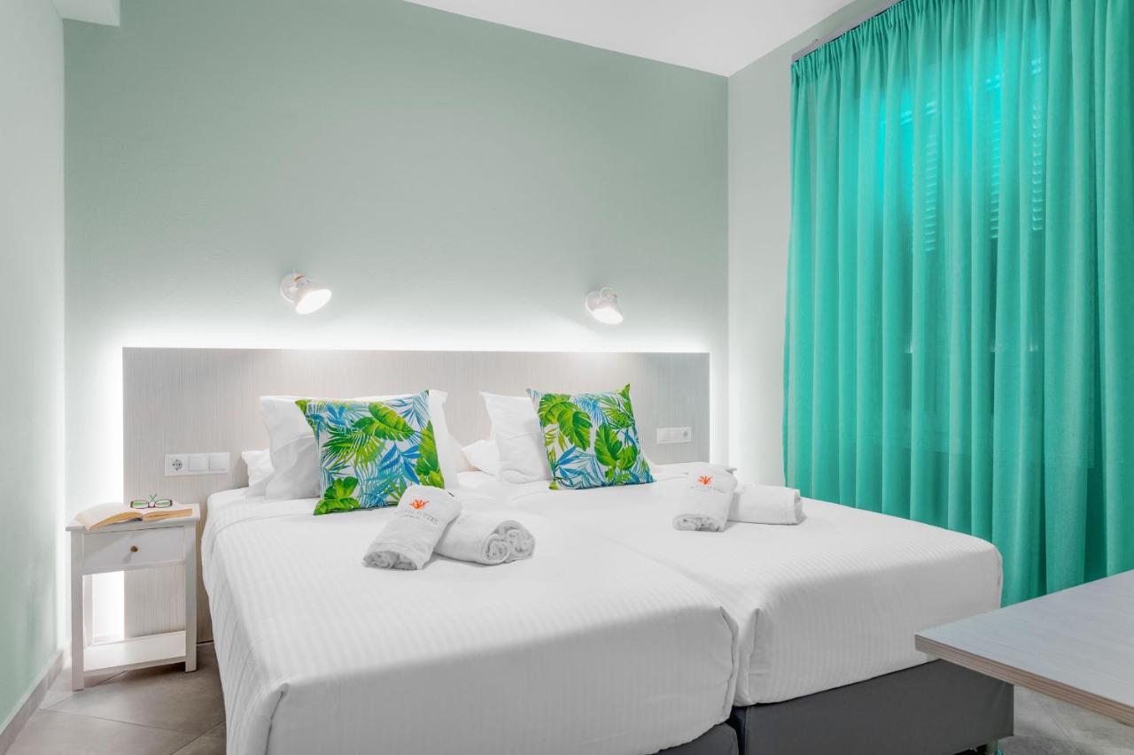 Corali Suites Andros Batsíon Extérieur photo