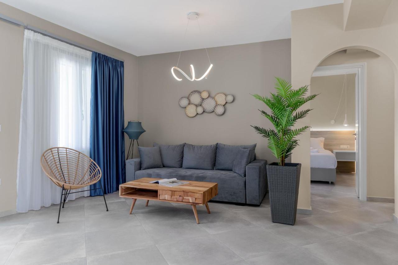 Corali Suites Andros Batsíon Extérieur photo