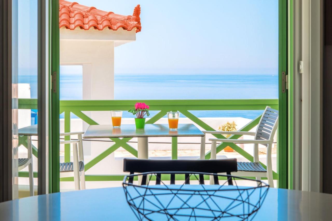 Corali Suites Andros Batsíon Extérieur photo